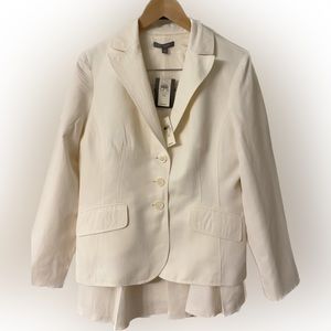 NWT - Ann Taylor two piece suit